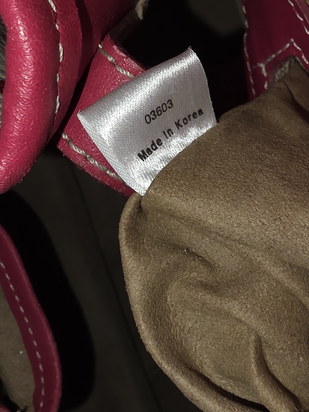MCM Beige & Pink Visetos Tote w/ Matching Wristlet & MCM Charm & silver Hardware - Picture 6 of 16